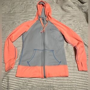 Nike Therma-Fit woman zip up